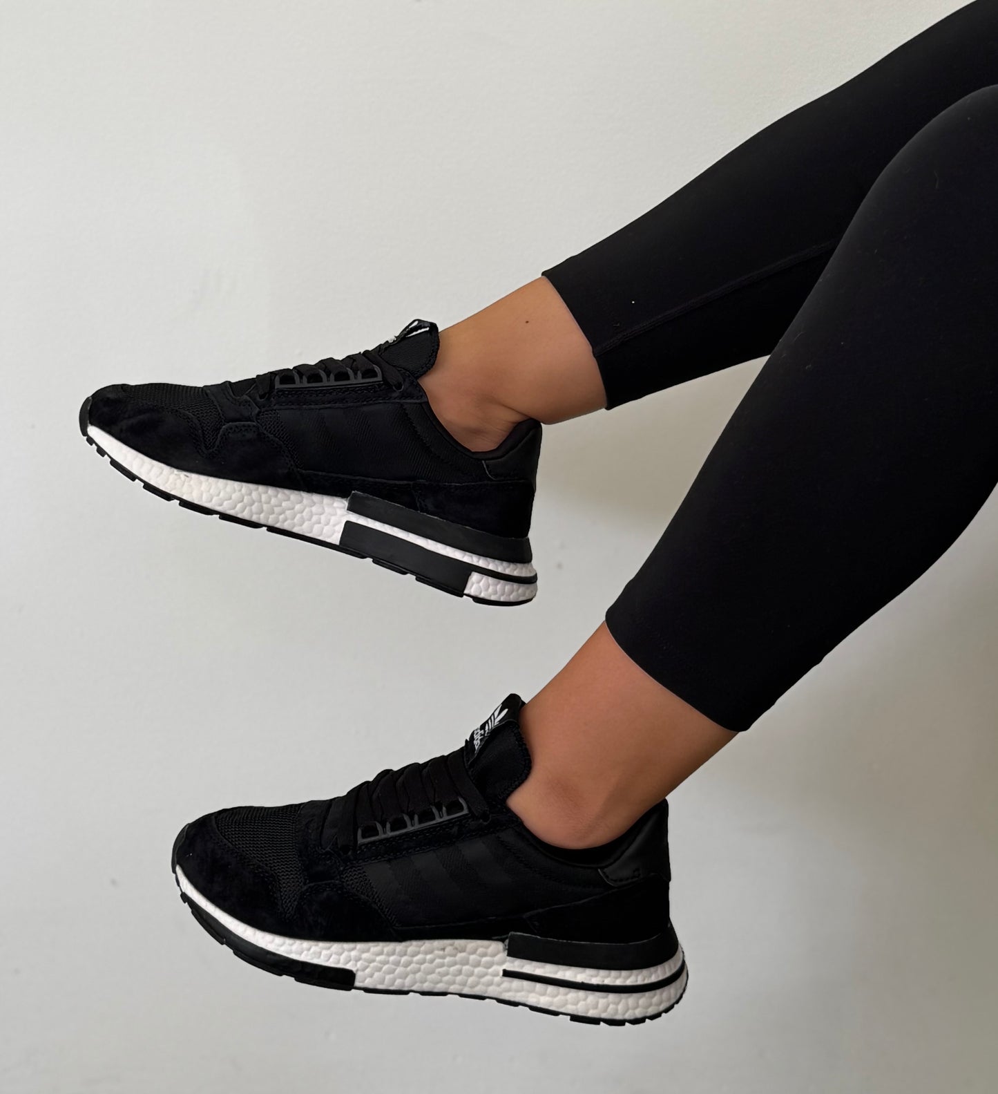ADIDAS ZX500 NEGRA BLANCA